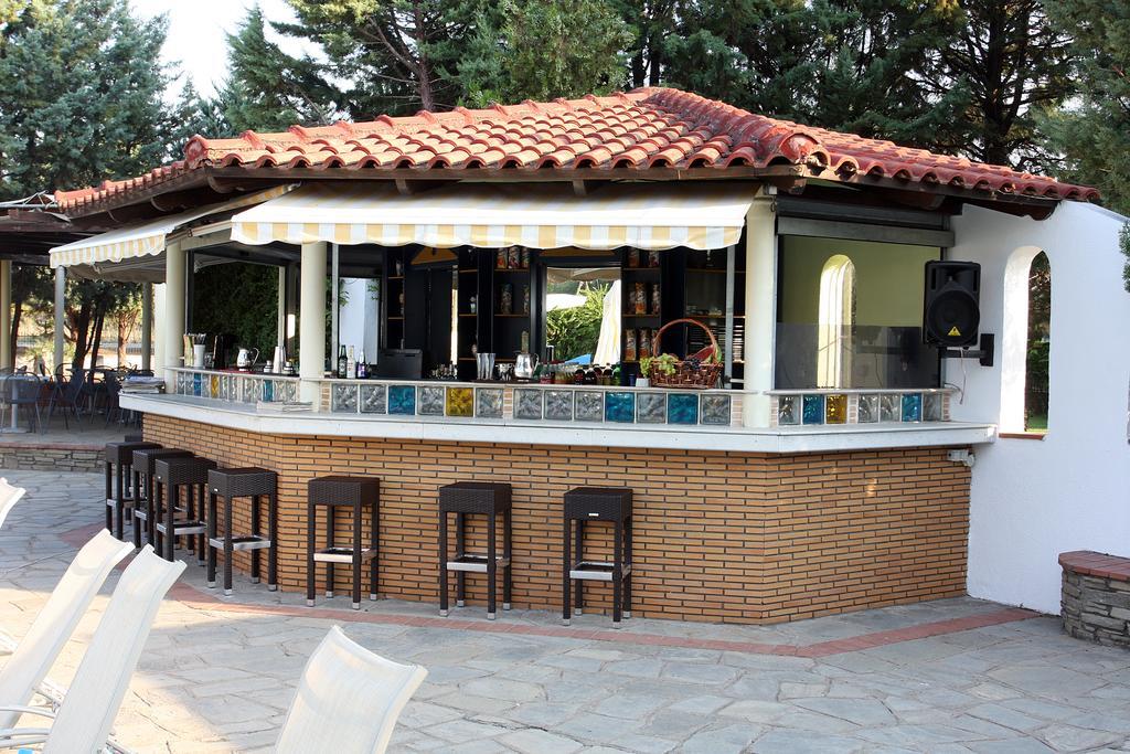Hotel Galaxy Krepeni Екстер'єр фото