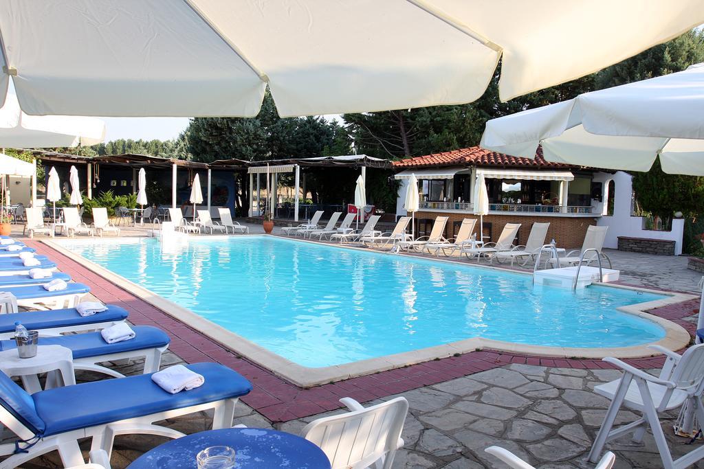 Hotel Galaxy Krepeni Екстер'єр фото