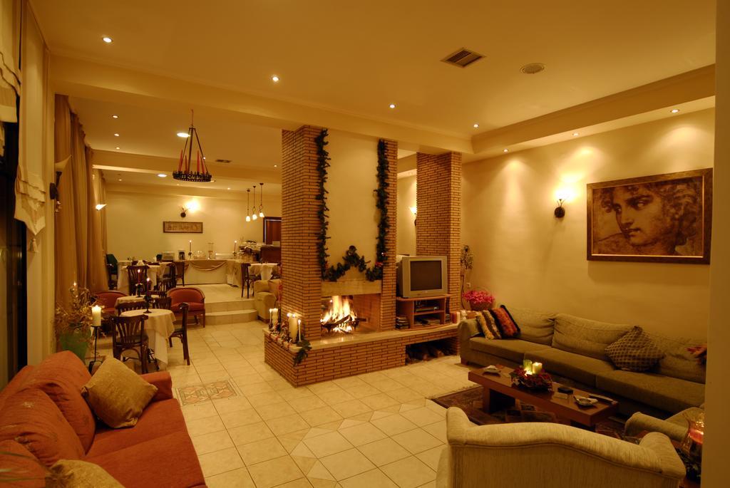 Hotel Galaxy Krepeni Екстер'єр фото